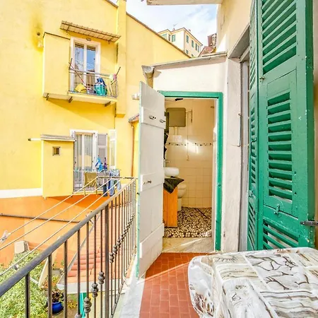 Apartment Lovely In With Kitchen Imperia
